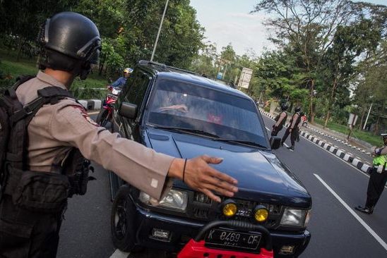 giat-ppkm-darurat-di-sejumlah-daerah-4_169