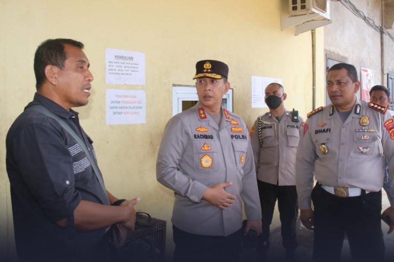 Kapolda Jambi Cek Pool Truk PT WSP